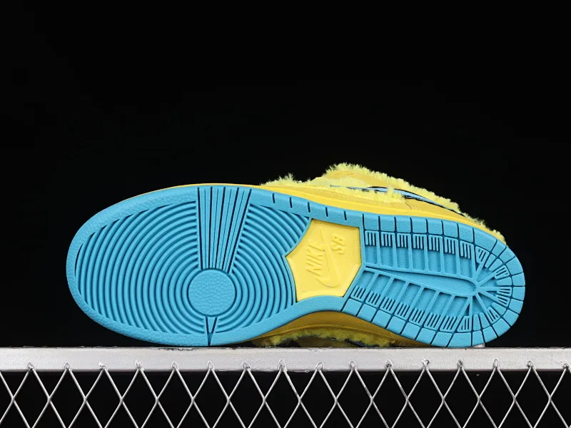 All categories Nk SB Dunk Series Nk SB Dunk Low low-top sneakers OG version Grateful Dead x Nk SB Dunk Low "Yellow Bear" joint model yellow and blue bear sports skateboard shoes CJ5378-700